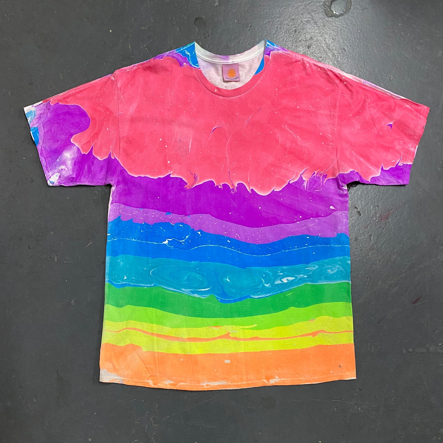 Rainbow T 2XL