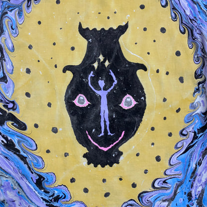 Fantasy Relic Face Vase medium
