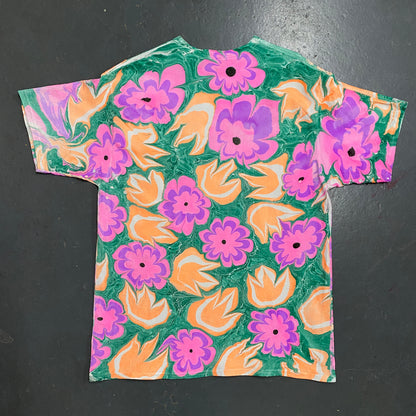 Face in the Flowers T 2XL
